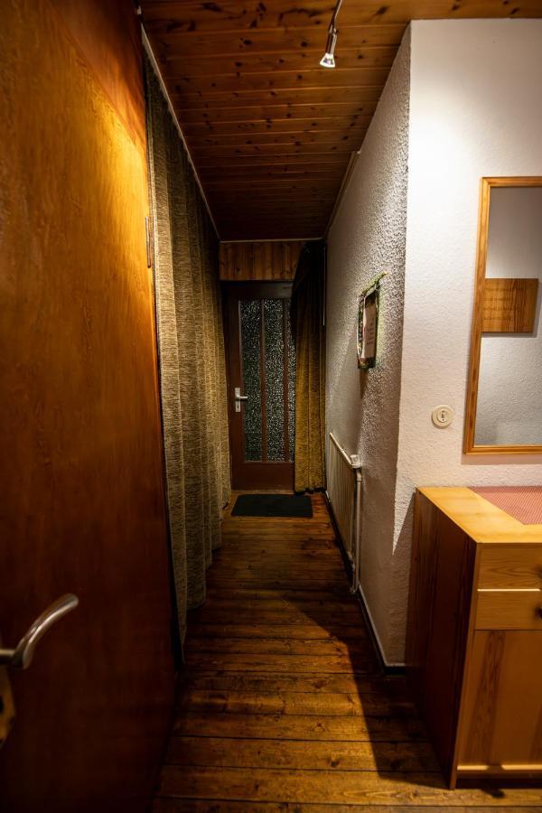 Schoene Ferienwohnung In Ruhiger Lage Altena Exterior photo