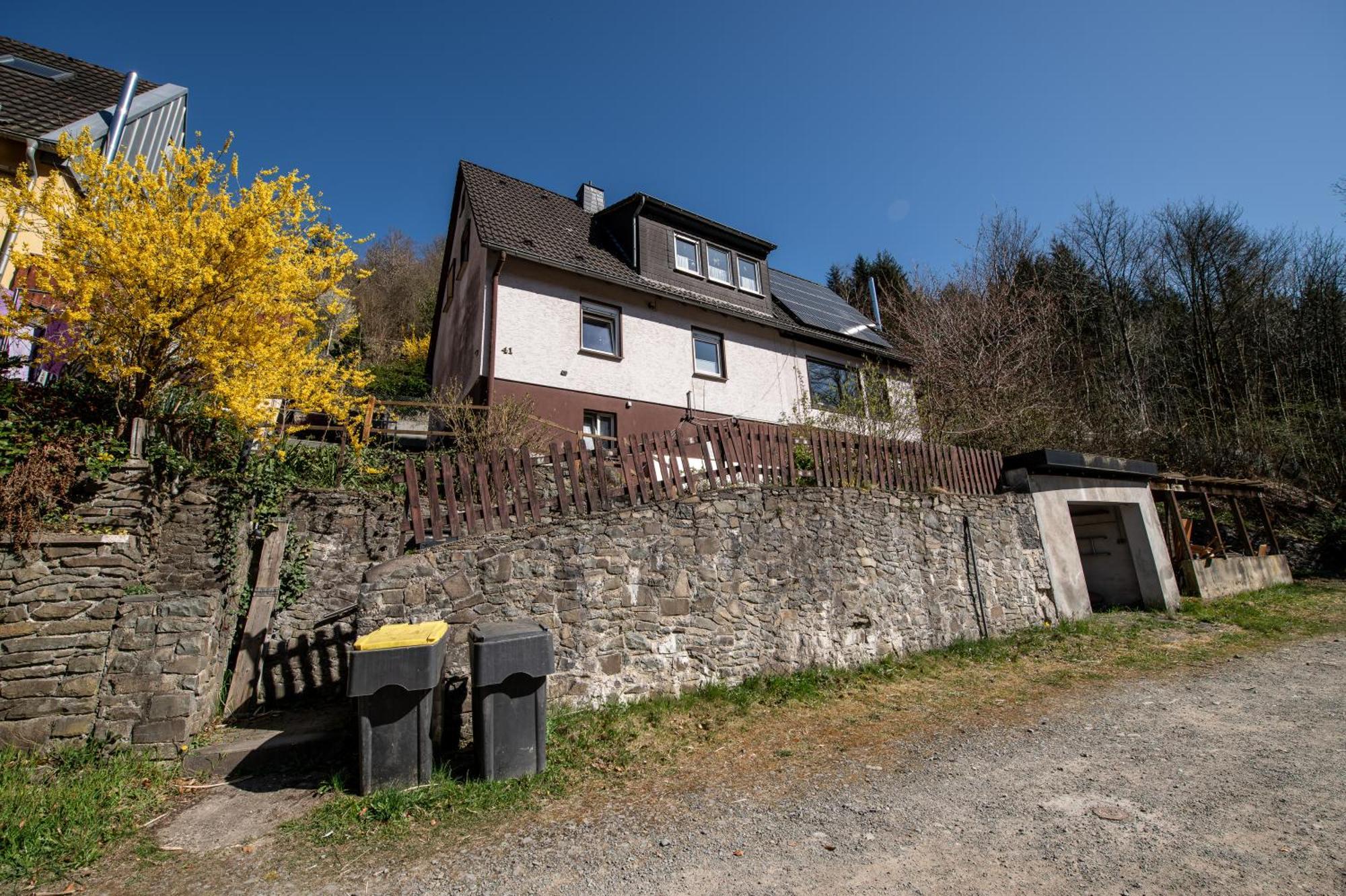 Schoene Ferienwohnung In Ruhiger Lage Altena Exterior photo